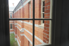 30.美しい赤煉瓦の壁