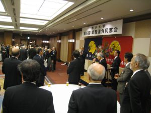 桑野名誉会長　乾杯のご発声