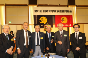 交流会役員席にて