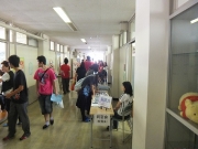 卒業生以外に在校生の方々も見に来て下さってました。