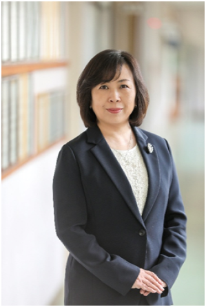 愛知県立田口高等学校長 峯田 絵美子
